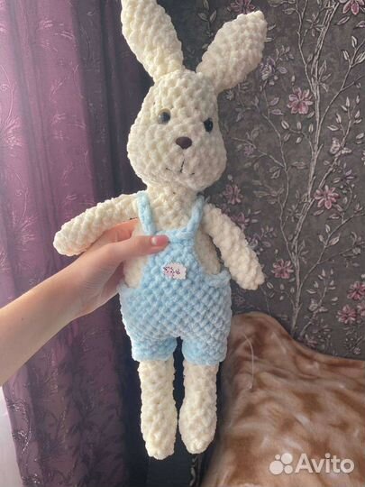 Вязаный кролик