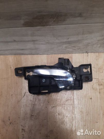 Ручка двери внутренняя передняя левая Ford Galaxy