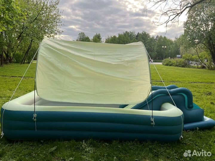 Надувной бассейн