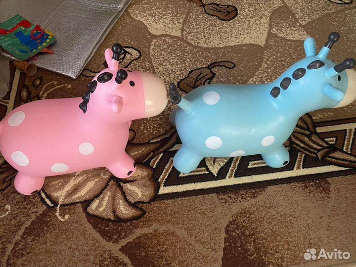 Детские развивающие игрушки пакетом