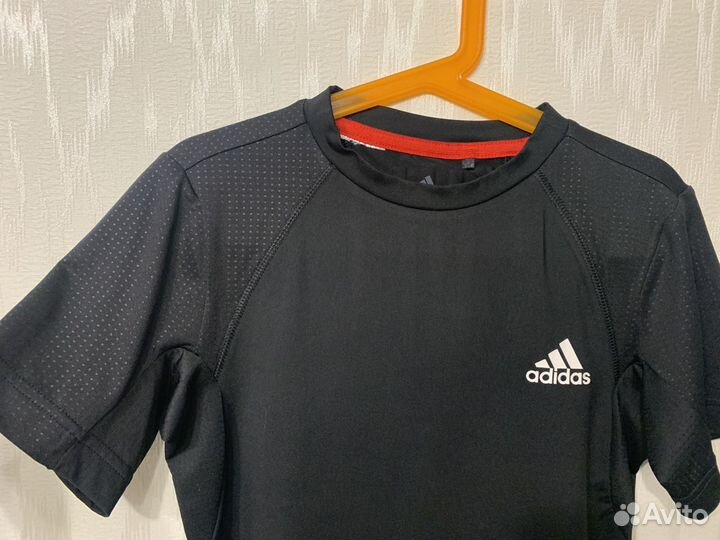 Футболка adidas, 140 см