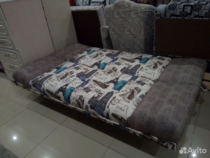 Диван книжка 