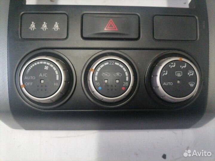 Блок управления климат-контролем Nissan X-Trail