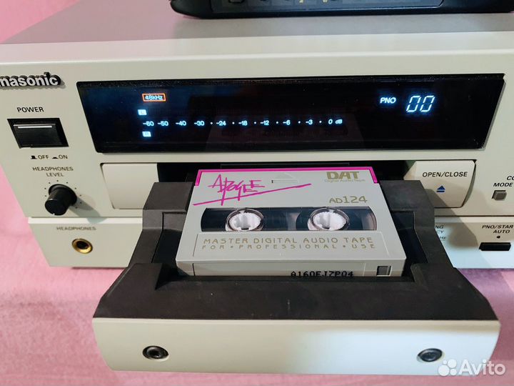 Panasonic sv-3700 professional dat recorder