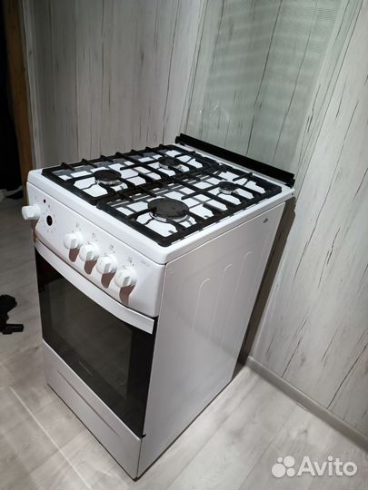 Плита газовая,с электрической духовкой