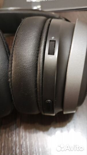 Наушники Razer Nari Ultimate