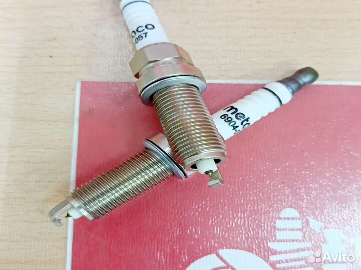 Свеча зажигания nissan/subaru/Infiniti иридиевые