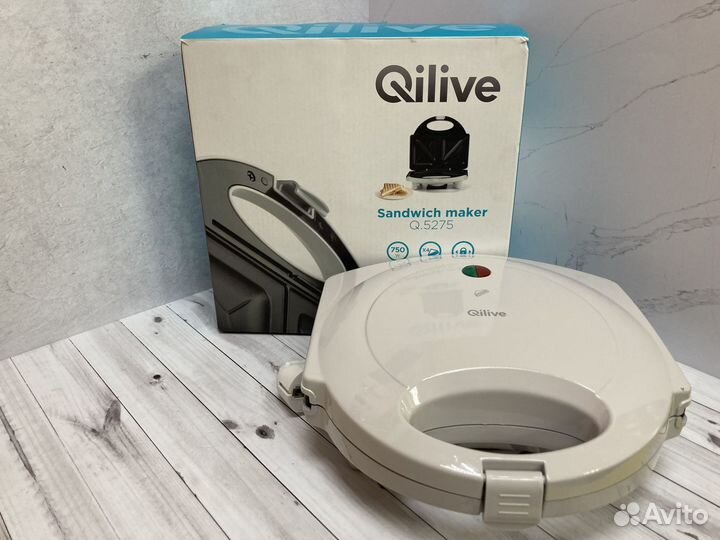 Сэндичница Qilive sandwich maker(печеры)