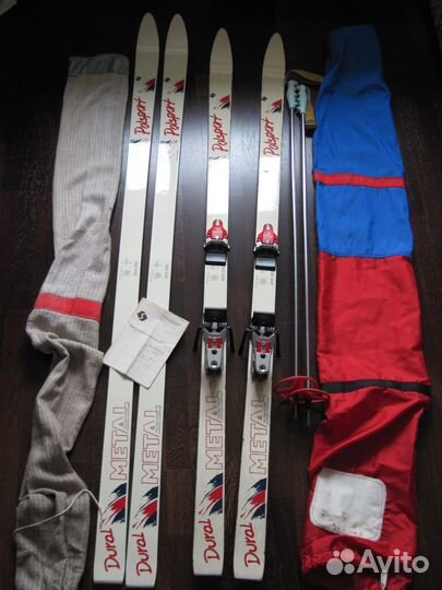 Лыжи горные Polsport + крепления + палки + ботинки