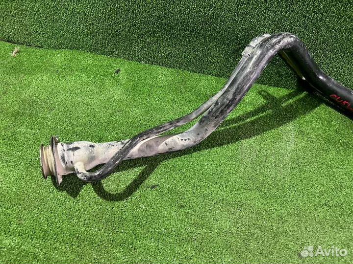 Горловина топливного бака Mitsubishi Outlander CU