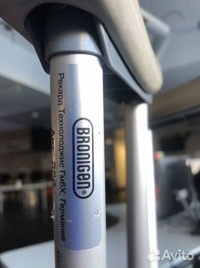 Продаю костыли б/у Bronigen производство: Германия