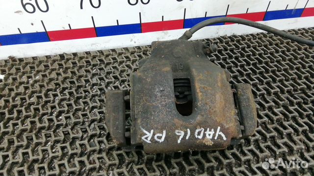 Суппорт тормозной передний правый на BMW X5 E53