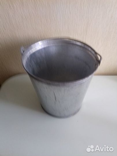 Ведро, бак,бидон,кастрюли, труба