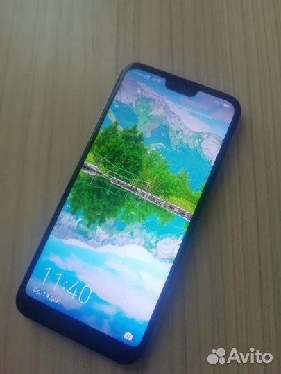 HONOR 10, 4/64 ГБ