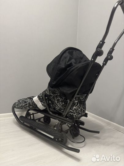 Санки на колесах Nevada Prampol (Польша)