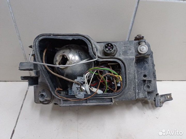 Фара передняя левая Audi A6