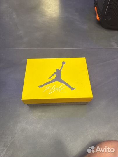 Nike air jordan 4 retro