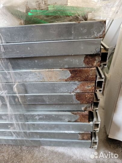 Витрина для домашних животных