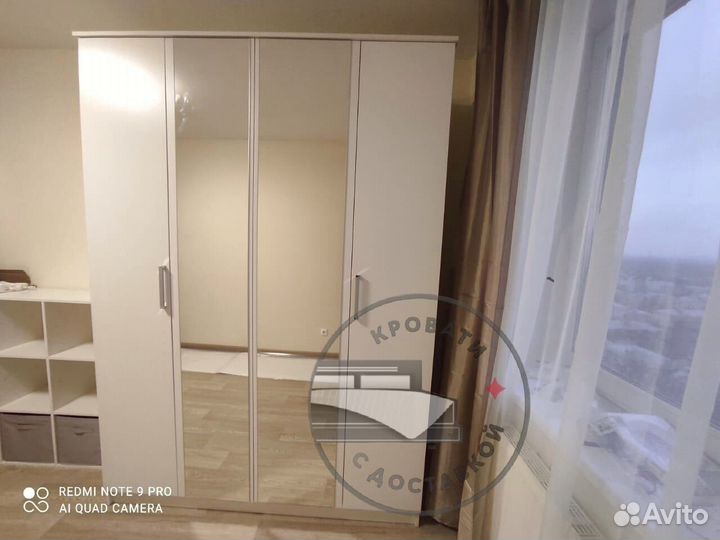 Шкаф распашной