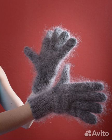 Перчатки из серого козьего пуха