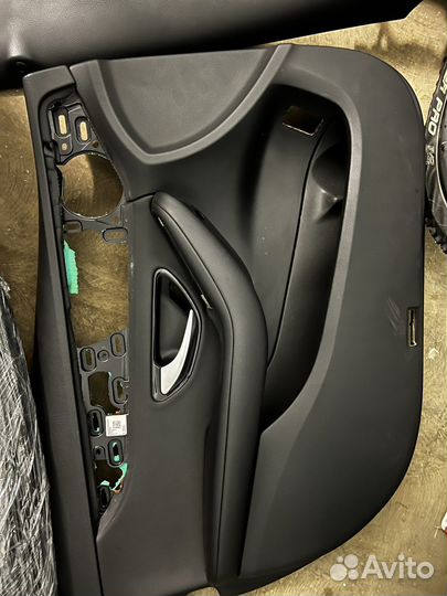 Дверные карты Mercedes C-класс w205 рест