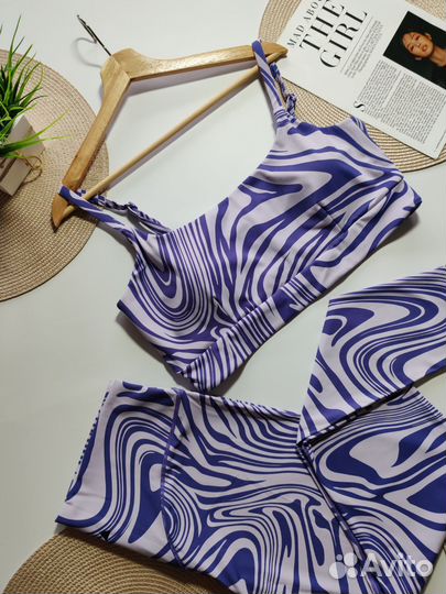 Спортивный костюм женский