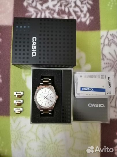 Часы Casio