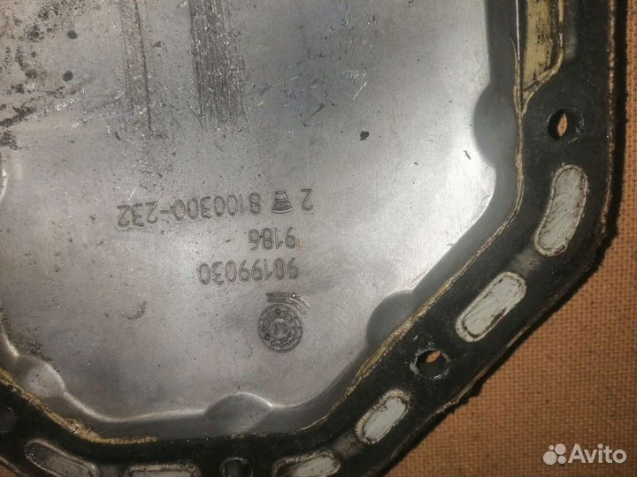 Поддон крышка МКПП F13 Opel Astra H