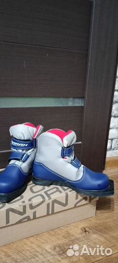 Лыжные ботинки marax