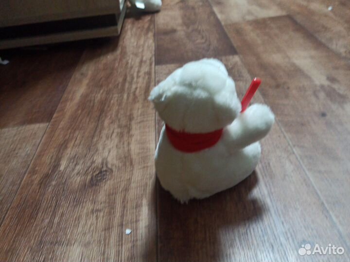 Белый пушистый Мишка игрушечный