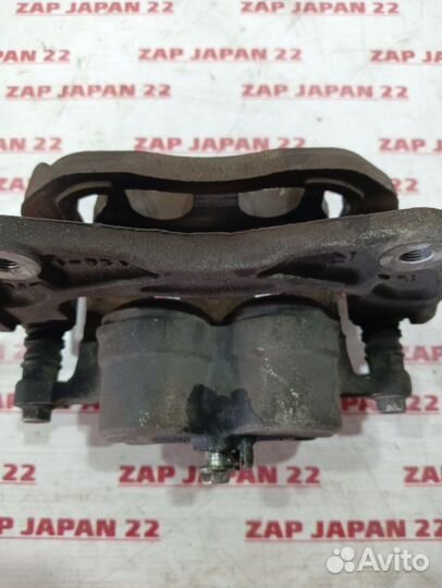 Суппорт передний правый Subaru Outback BS FB25