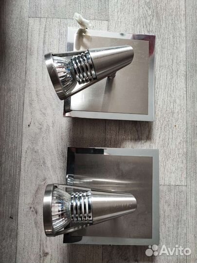 Светильник точечный бра