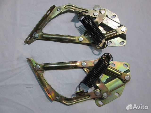 Петли капота волга газ 24-31105 новые пр лев