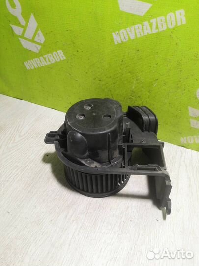 Моторчик печки Рено Клио 2 Симбол