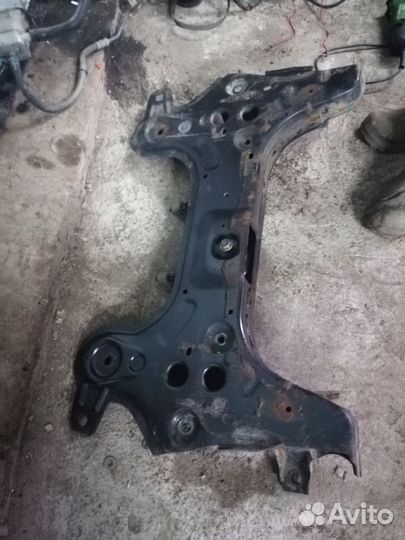 Подрамник шевроле кобальт