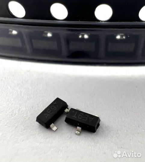 CI2310 (SOT-23) AE9T