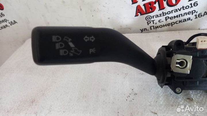 Переключатель подрулевой Volkswagen Tiguan