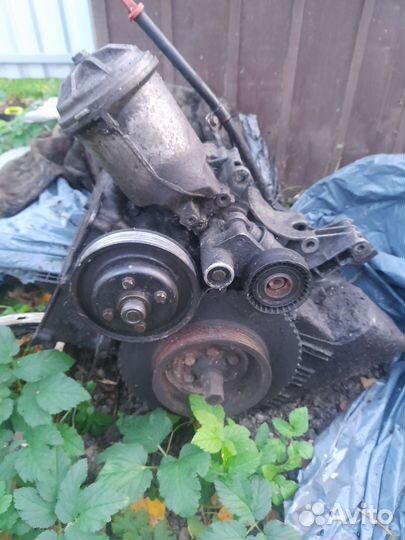 Двигатель на BMW е 34 м50б20