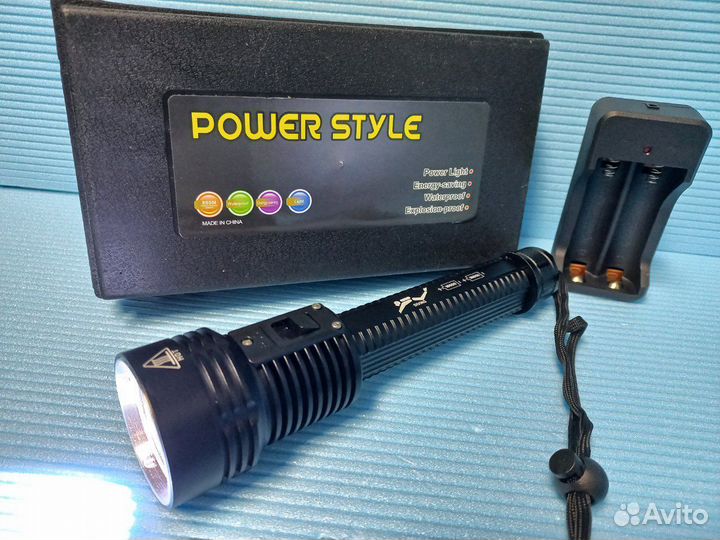 Фонарь подводный для дайвинга Мощный