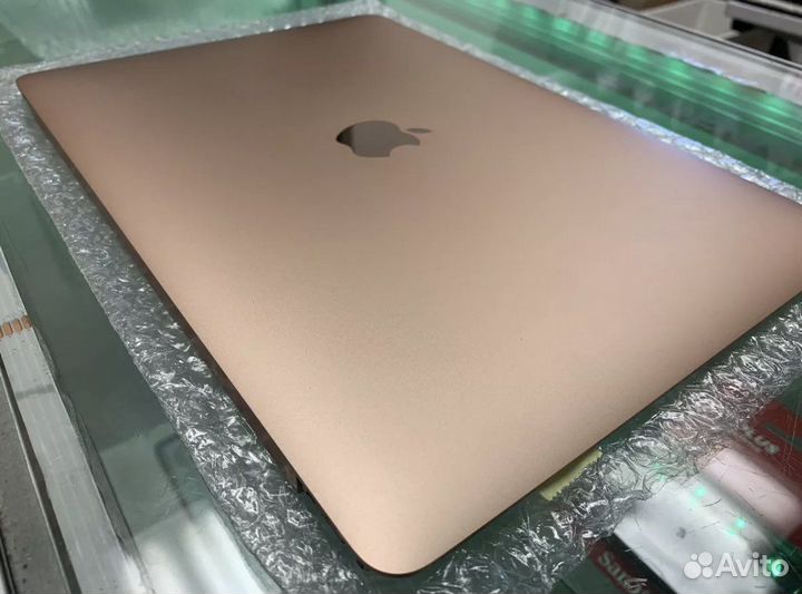 Дисплей в сборе на Macbook Air 13 Retina A2179