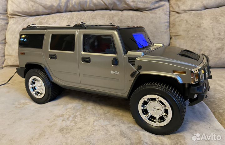 Машина радио sharper image Hummer H2