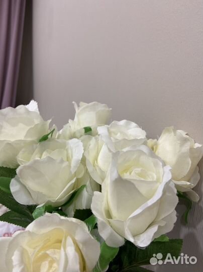 Белые розы букет