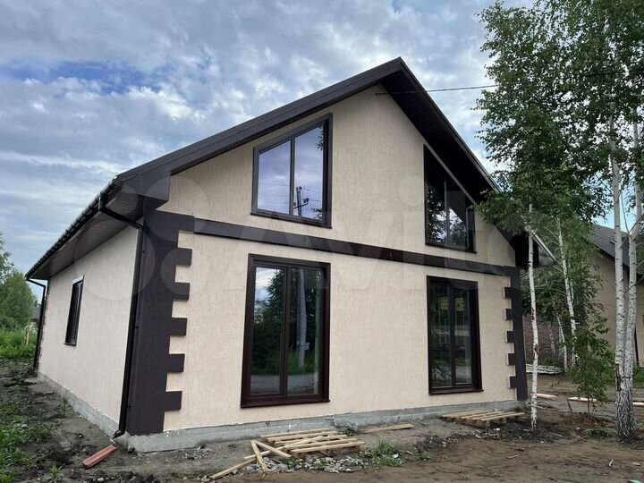 Дом 100 м² на участке 5,5 сот.