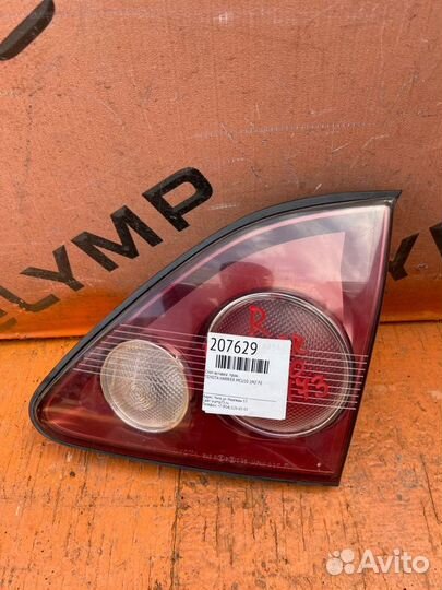 Стоп-вставка правая Toyota Harrier MCU10 1MZ-FE