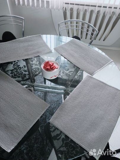 Салфетки на стол набор 4 шт