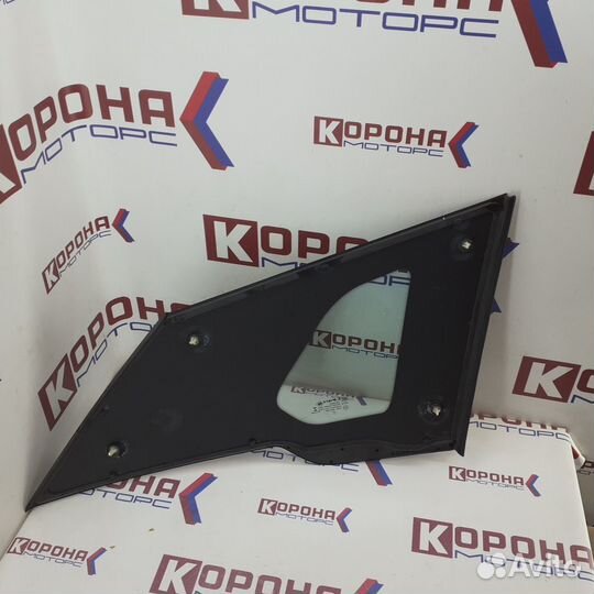 Стекло боковини Левое lifan X70