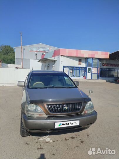 Toyota Harrier 2.2 AT, 2000, 310 000 км