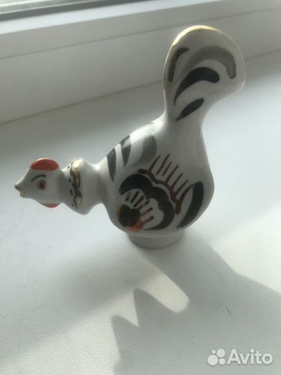 Фарфоровые статуэтки