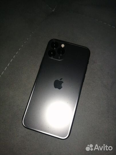 iPhone 11 Pro, 64 ГБ