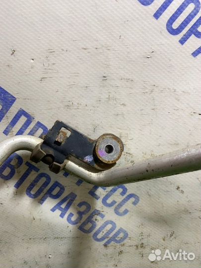 Трубка кондиционера Renault Fluence седан 1.6